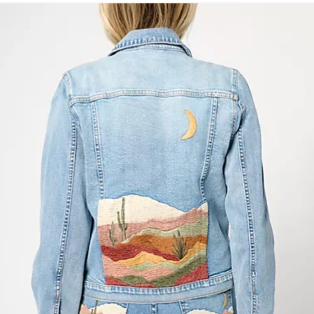 NWT Driftwood Embroidered Denim Jacket-Desperato
